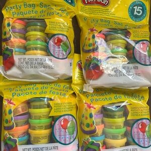 New playdoh Party Bags with Assorted Colors